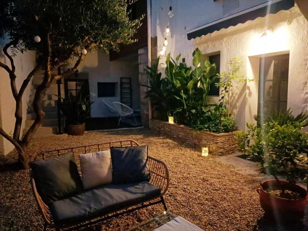 La Cachette Bed & Breakfast Aigues-Vives  Exterior foto